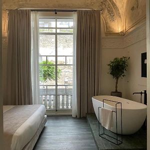 Suite Lit Queen-Size